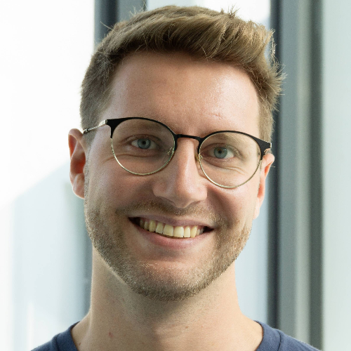 Daniel Maurer