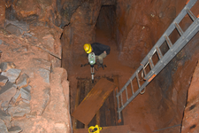 Logo Die Quecksilbergrube "Treue Zuversicht".